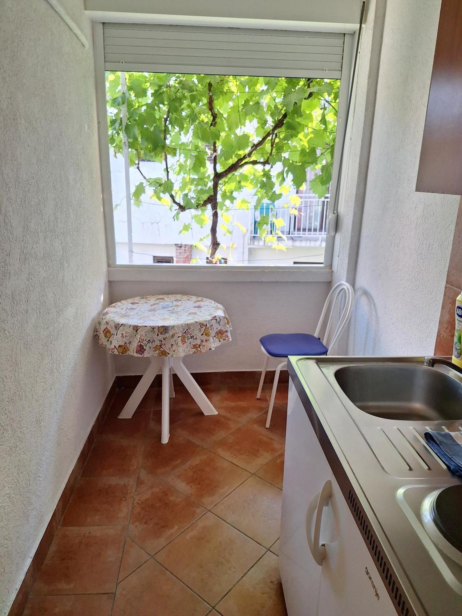 Apartmani Hortenzija Budva Bilik gambar